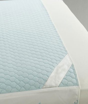 Bed Pad with Tuck Ins