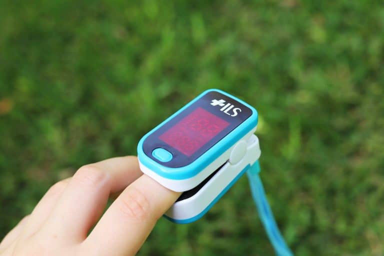 A comprehensive guide to pulse oximeters 1